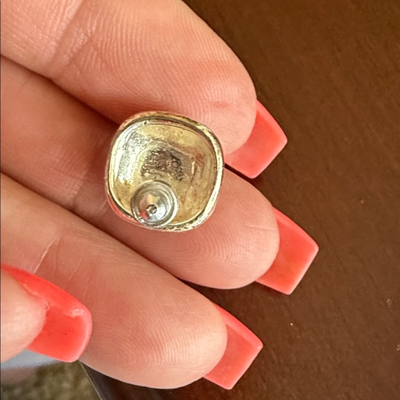 NWOT Silver Tone Earrings with Crystal Accents 1/2 inch - Picture 3 of 4